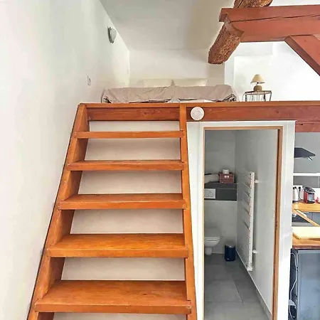 Cosy Air-conditioned In Old Antibes, Walk To & Market Appartement Antibes