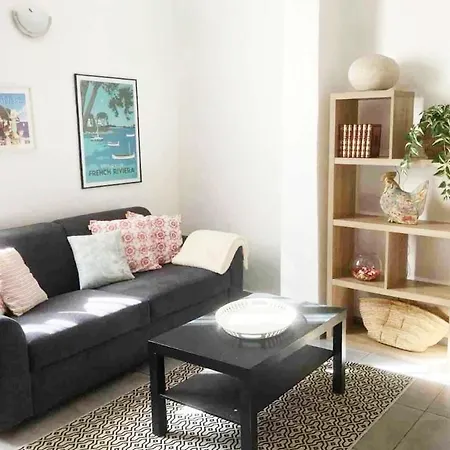 Cosy Air-conditioned In Old Antibes, Walk To & Market Апартаменти Антіб